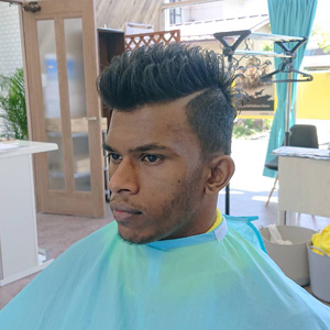 スリランカ人　Yさん